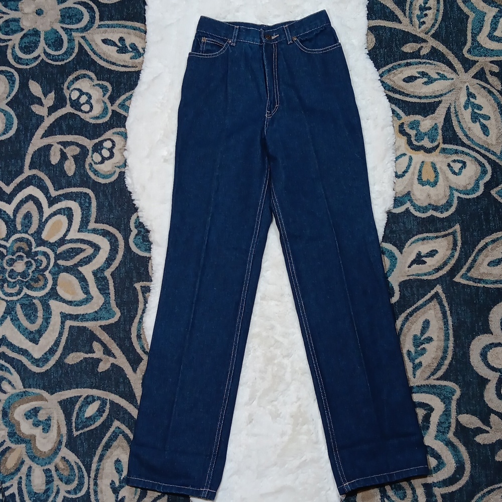 Vintage Calvin Klein dark wash high rise slim straight jeans womens